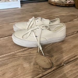 Vans Authentic All White mens size 4.5, women’s size 6